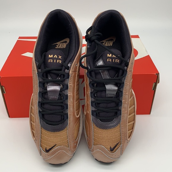 W Air Max Tailwind IV - Picture 2 of 11